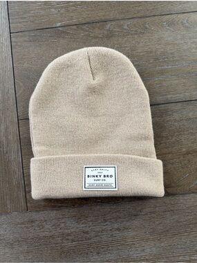 NWOT Binky Bro Tahoe White Infant Hat 4-12 Months